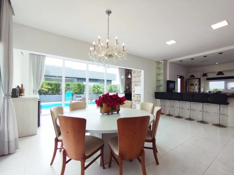 Casa à venda no condomínio Dubai: 55ª foto da galeria de imagens do imóvel