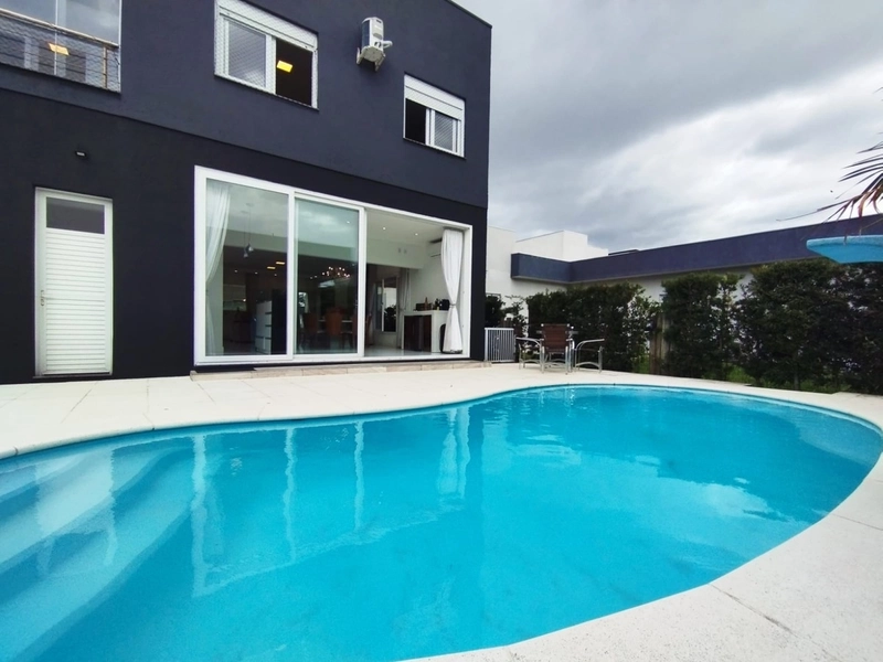 Casa à venda no condomínio Dubai: 51ª foto da galeria de imagens do imóvel