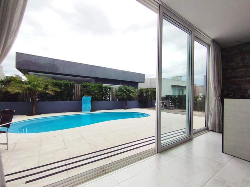 Casa à venda no condomínio Dubai: 57ª foto da galeria de imagens do imóvel