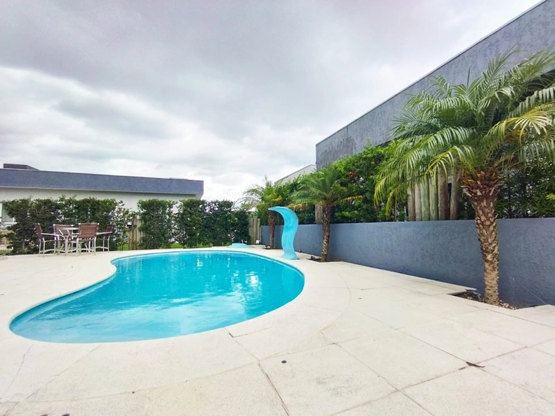 Casa à venda no condomínio Dubai: 52ª foto da galeria de imagens do imóvel