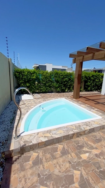 Casa à venda no condominio Malibu: 2ª foto da galeria de imagens do imóvel