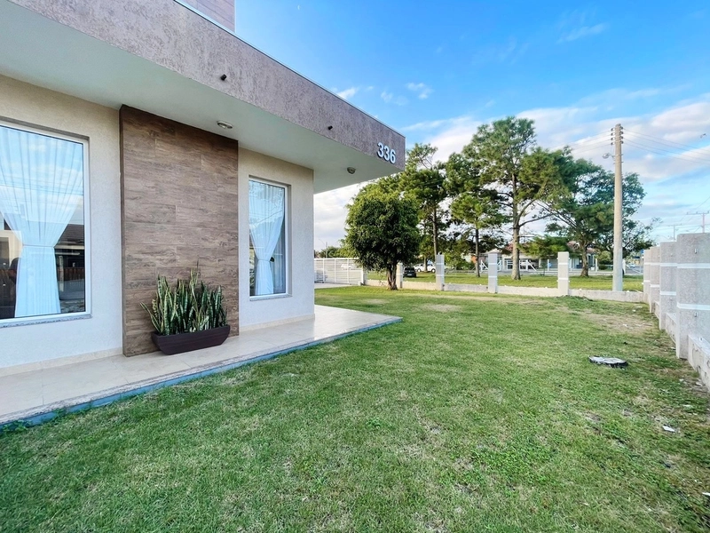 Casa à venda em Atlântida: 3ª foto da galeria de imagens do imóvel