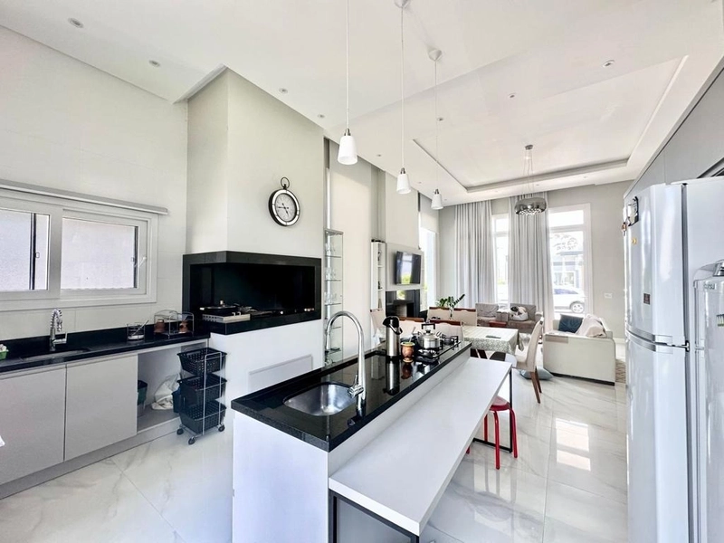 Casa á venda condomínio Dubai: 7ª foto da galeria de imagens do imóvel