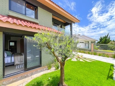 Casa á venda centro Xangrilá