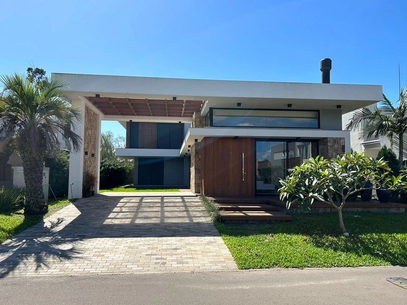 Maravilhosa casa no condomínio Villagio de Atlântida!