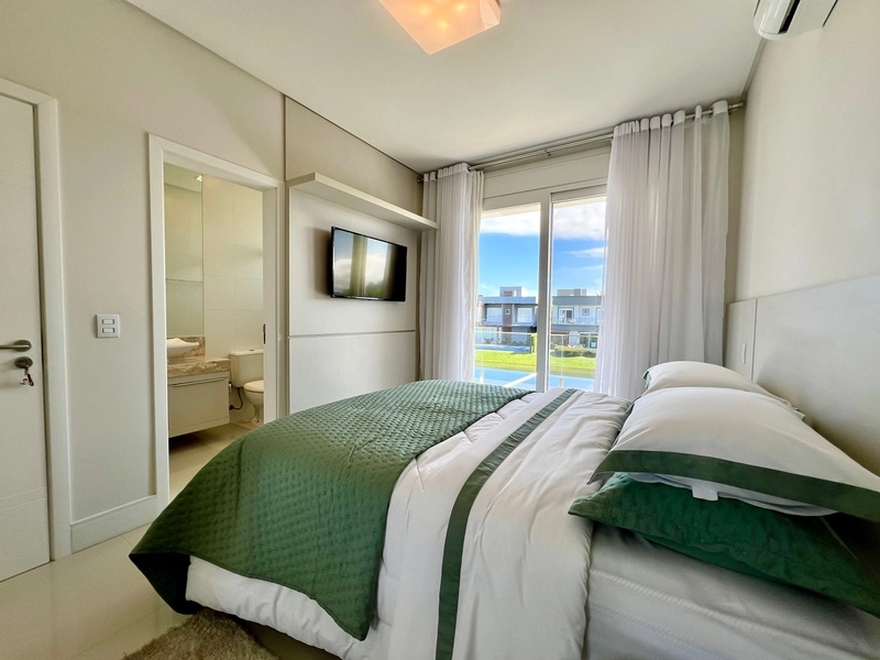 Casa à venda no condominio Enseada: 3ª foto da galeria de imagens do imóvel