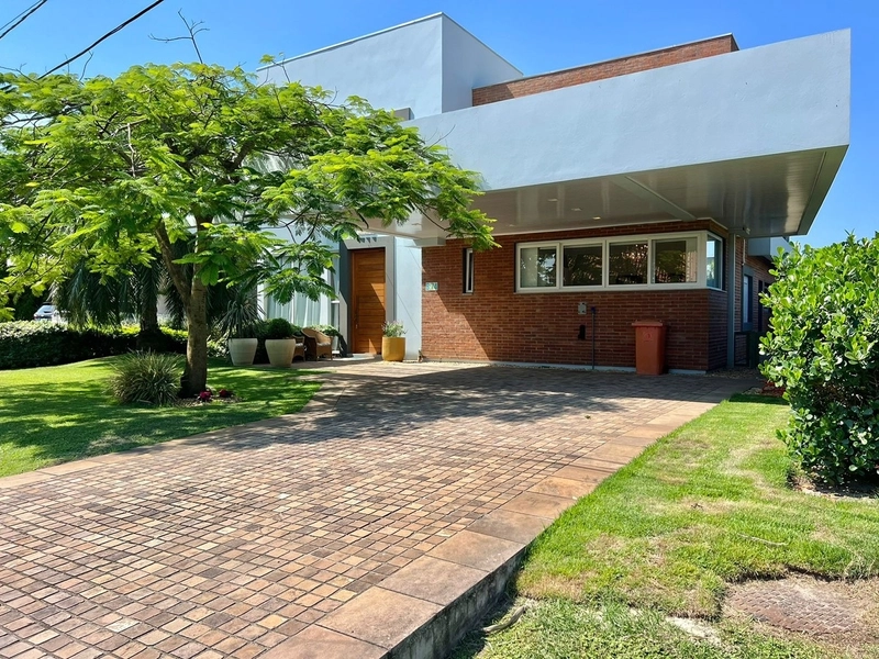 Casa à venda no condominio Enseada