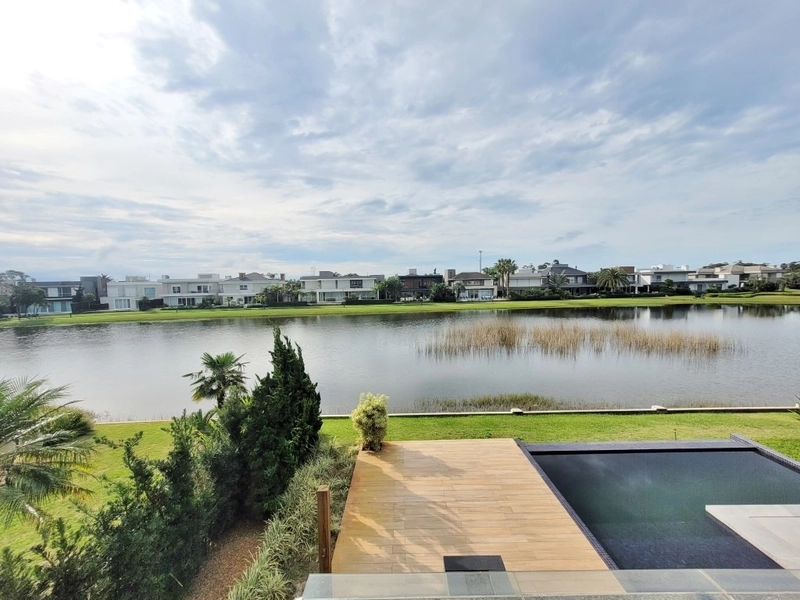 Casa à venda no condominio Bosques: 42ª foto da galeria de imagens do imóvel