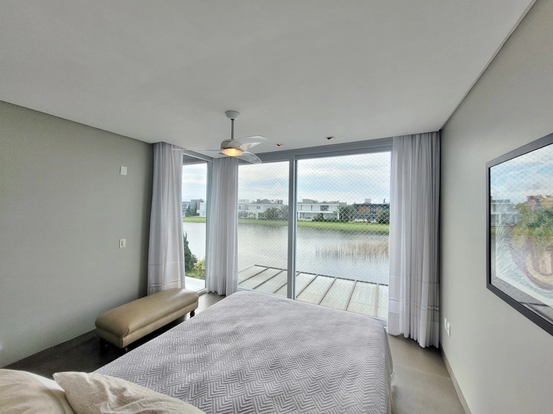 Casa à venda no condominio Bosques: 33ª foto da galeria de imagens do imóvel