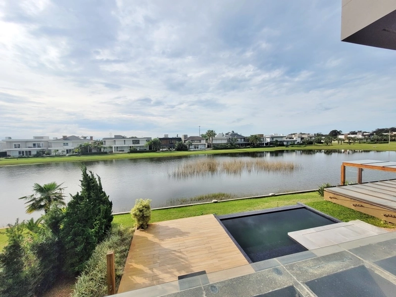 Casa à venda no condominio Bosques: 41ª foto da galeria de imagens do imóvel