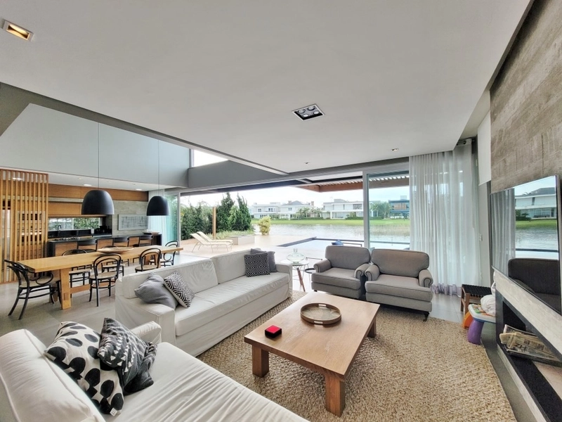 Casa à venda no condominio Bosques: 12ª foto da galeria de imagens do imóvel