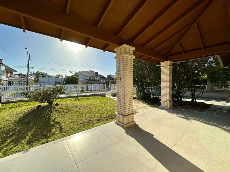 Casa à venda em Xangri-Lá: 18ª foto da galeria de imagens do imóvel