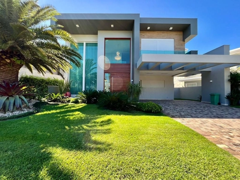 Excelente sobrado no Condomínio fechado Enseada Lagos em Xangri-Lá!