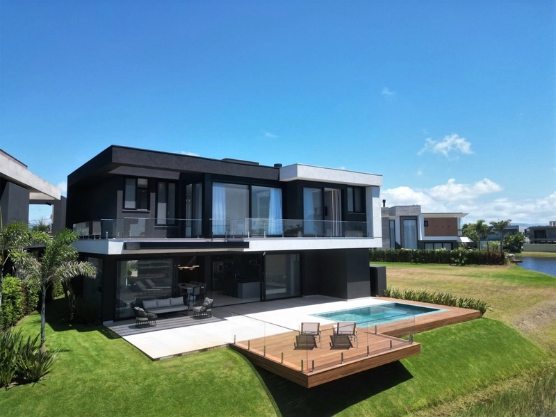 Casa no condomínio Sense!: 2ª foto da galeria de imagens do imóvel