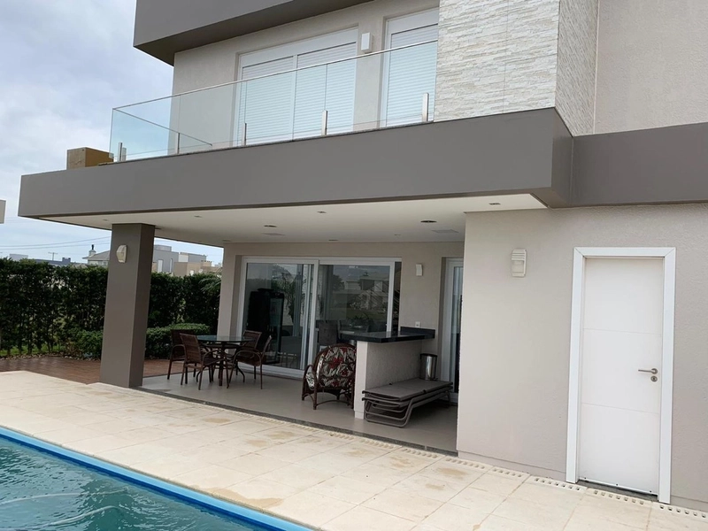 Belo sobrado no condomínio Enseada: 46ª foto da galeria de imagens do imóvel