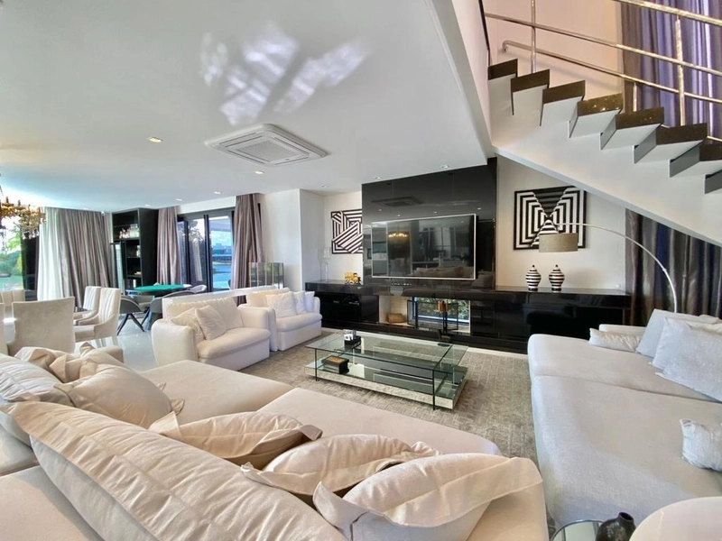 Casa à  venda no Condomínio Enseada: 4ª foto da galeria de imagens do imóvel