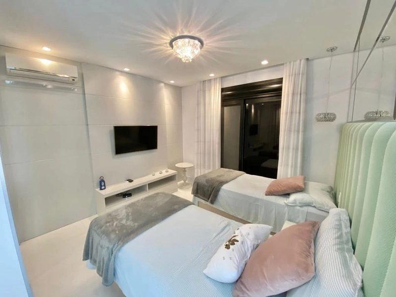 Casa à  venda no Condomínio Enseada: 31ª foto da galeria de imagens do imóvel