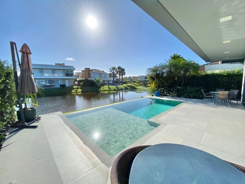 Casa à  venda no Condomínio Enseada: 17ª foto da galeria de imagens do imóvel