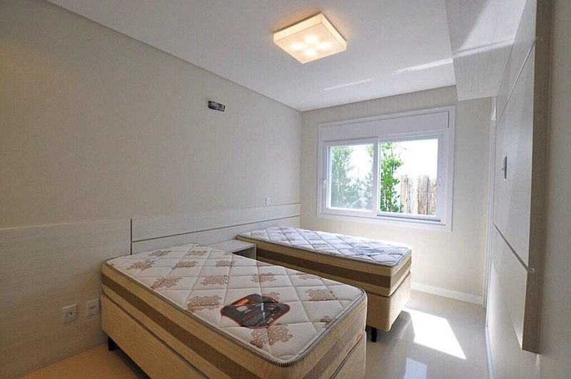 Excelente sobrado à venda no condomínio Enseada: 20ª foto da galeria de imagens do imóvel