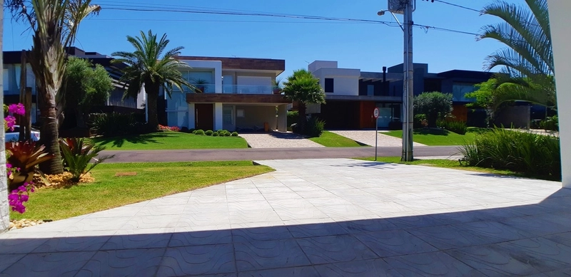 Bela casa térrea no condomínio Enseada: 17ª foto da galeria de imagens do imóvel