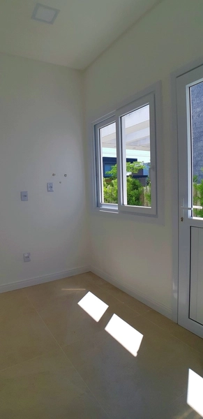 Bela casa térrea no condomínio Enseada: 12ª foto da galeria de imagens do imóvel