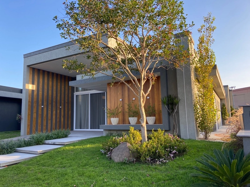 Bela casa à venda no condomínio Celebration