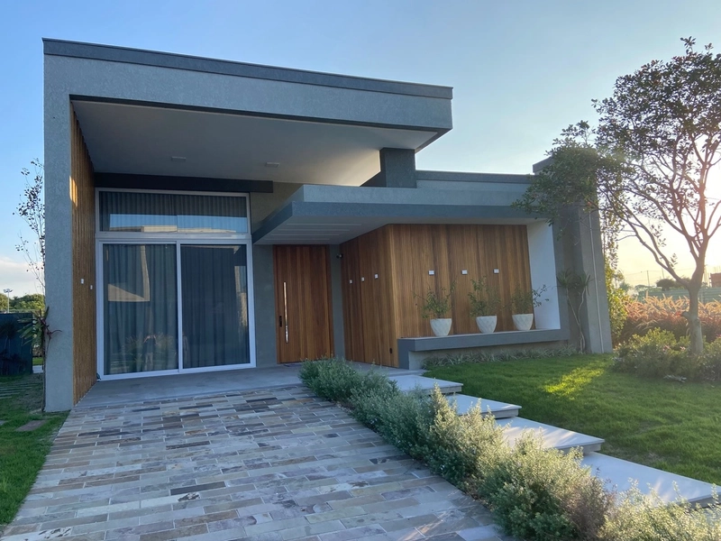 Bela casa à venda no condomínio Celebration: 3ª foto da galeria de imagens do imóvel