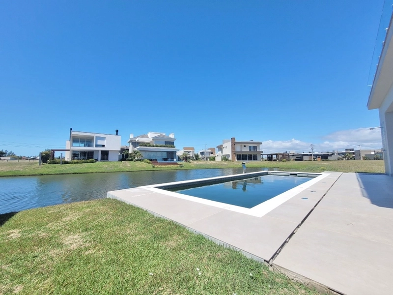 Sobrado à venda no condomínio Celebration: 2ª foto da galeria de imagens do imóvel