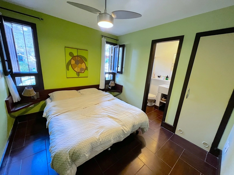 Bela casa à  venda no condomínio Carmel: 6ª foto da galeria de imagens do imóvel