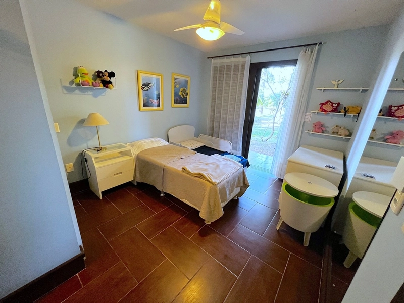 Bela casa à  venda no condomínio Carmel: 4ª foto da galeria de imagens do imóvel