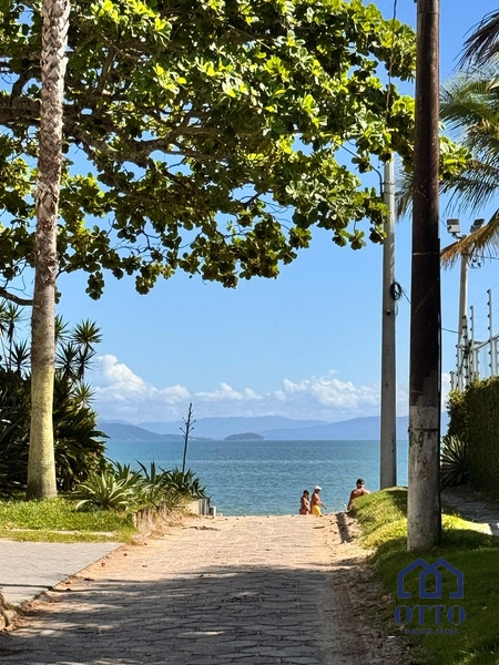 APARTAMENTO PÉ NA AREIA CACHOEIRA DO BOM JESUS: 2ª foto da galeria de imagens do imóvel
