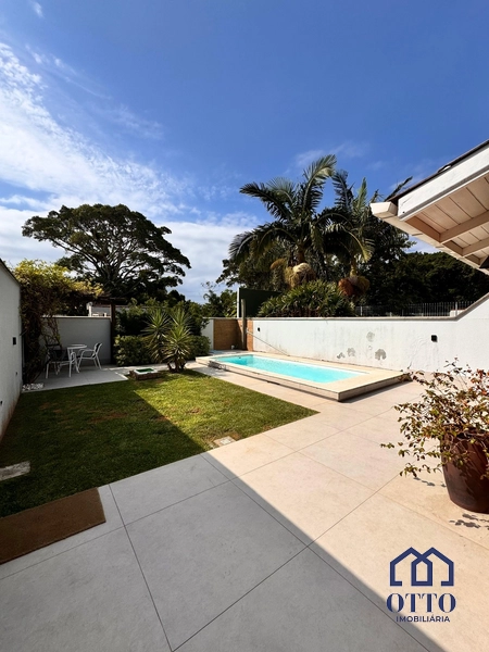 Casa 03 suítes, com pátio, piscina e parrilla- Cachoeira do Bom Jesus: 14ª foto da galeria de imagens do imóvel