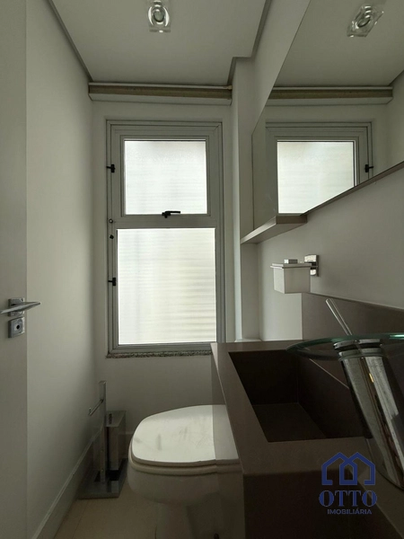 Cobertura Duplex, com piscina e vista para Av. Beira-Mar.: 6ª foto da galeria de imagens do imóvel