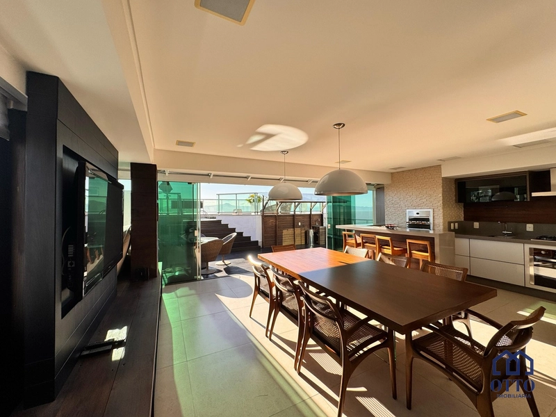 Cobertura Duplex, com piscina e vista para Av. Beira-Mar.: 44ª foto da galeria de imagens do imóvel