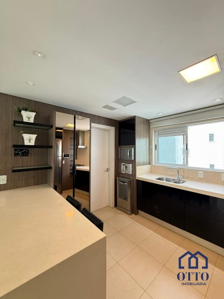 Cobertura Duplex, com piscina e vista para Av. Beira-Mar.: 16ª foto da galeria de imagens do imóvel