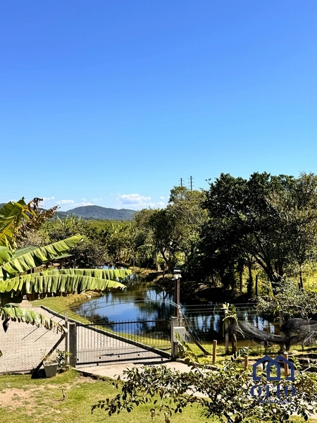 SÍTIO NA VARGEM PEQUENA, COM PISCINA, SAUNA, QUADRA ELAGO.: 43ª foto da galeria de imagens do imóvel