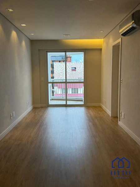 APARATAMENTO TODO REFORMADO NO CORAÇÃO DE FLORIPA!: 2ª foto da galeria de imagens do imóvel