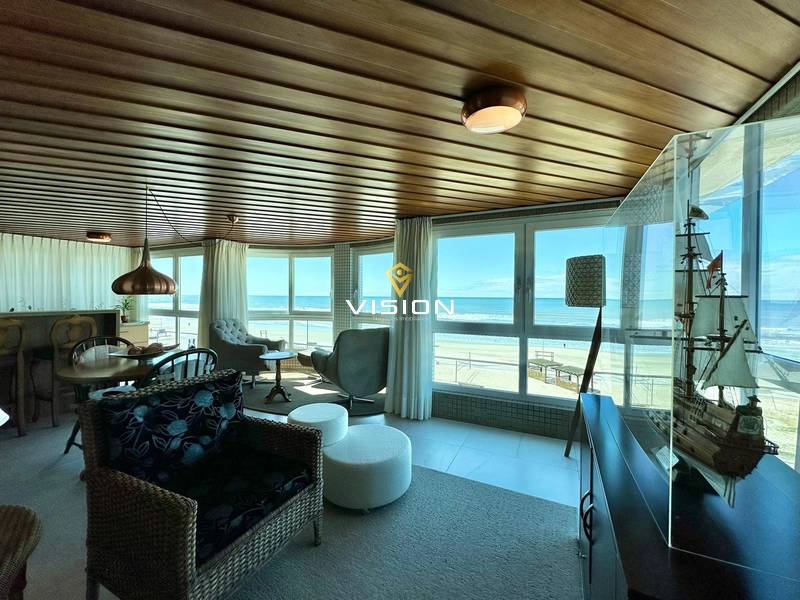 APARTAMENTO COM VISTA PARA MAR: 3ª foto da galeria de imagens do imóvel