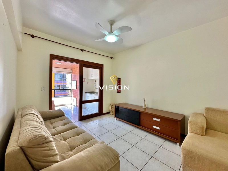 APARTAMENTO COM SACADA DE FRENTE: 2ª foto da galeria de imagens do imóvel