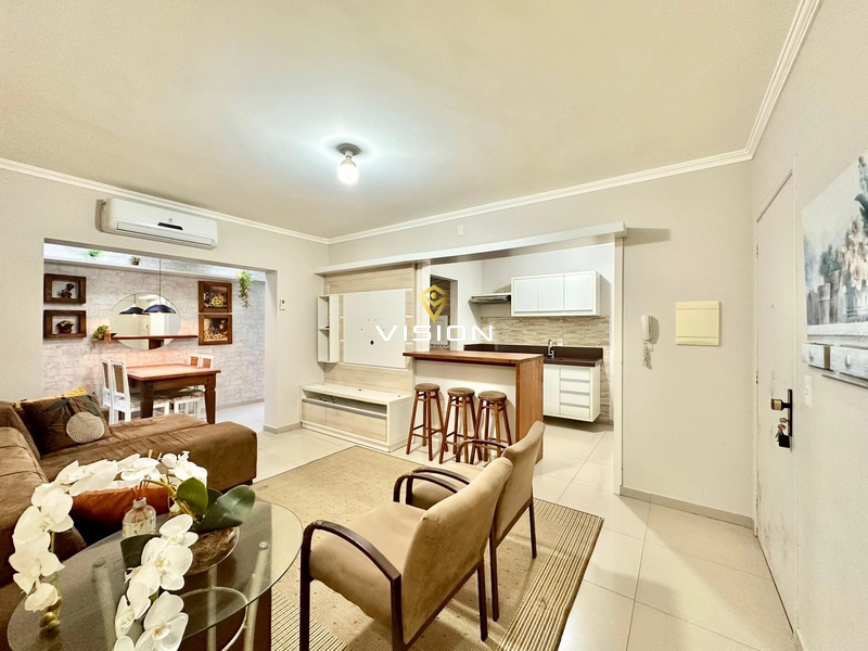 APARTAMENTO DE 01 DORMITÓRIO A POUCOS METROS DO MAR: 1ª foto da galeria de imagens do imóvel