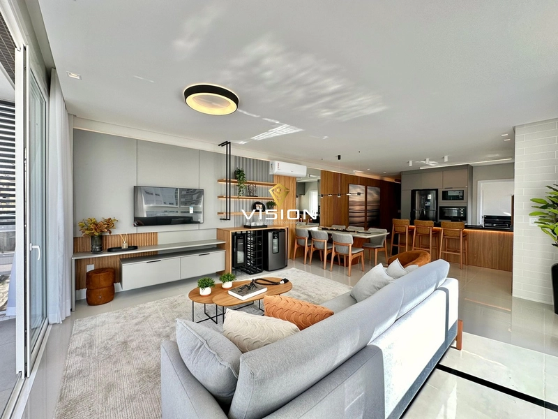 BELÍSSIMO APARTAMENTO FINAMENTE MOBILIADO & DECORADO: 2ª foto da galeria de imagens do imóvel