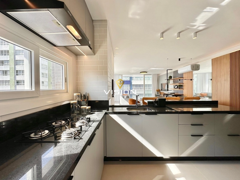 BELÍSSIMO APARTAMENTO FINAMENTE MOBILIADO & DECORADO: 15ª foto da galeria de imagens do imóvel