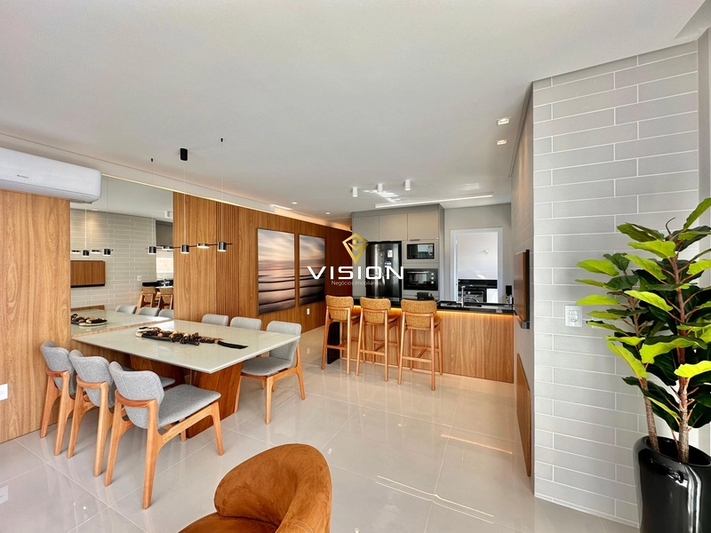 BELÍSSIMO APARTAMENTO FINAMENTE MOBILIADO & DECORADO: 10ª foto da galeria de imagens do imóvel