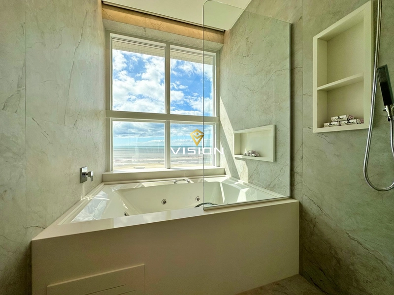 BELÍSSIMO APARTAMENTO A BEIRA MAR: 18ª foto da galeria de imagens do imóvel