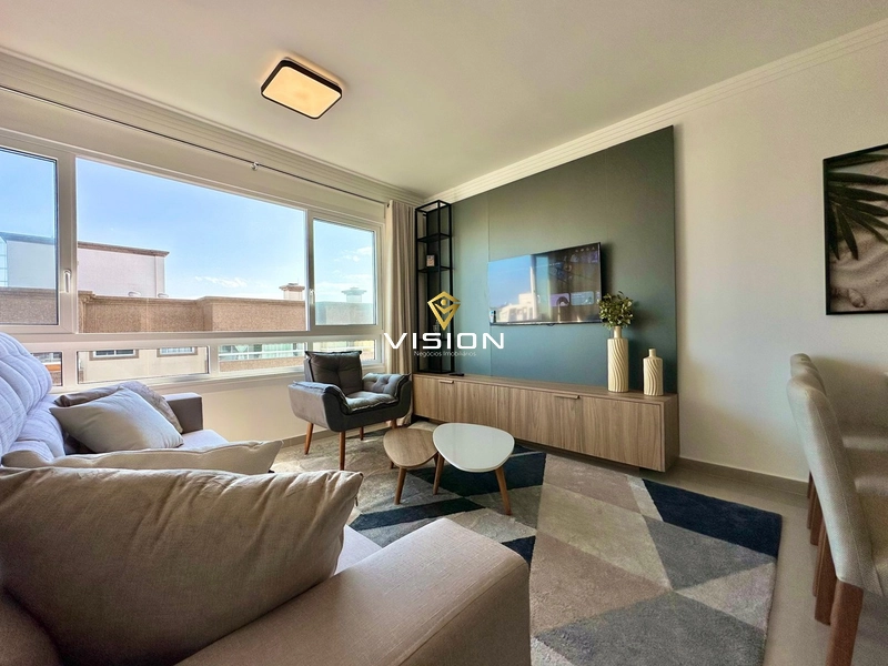 APARTAMENTO COM SACADA DE FRENTE: 2ª foto da galeria de imagens do imóvel