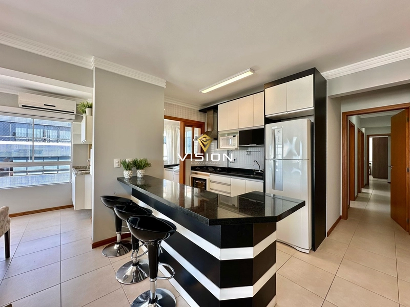 APARTAMENTO DE ESQUINA COM VISTA PARA O MAR: 10ª foto da galeria de imagens do imóvel