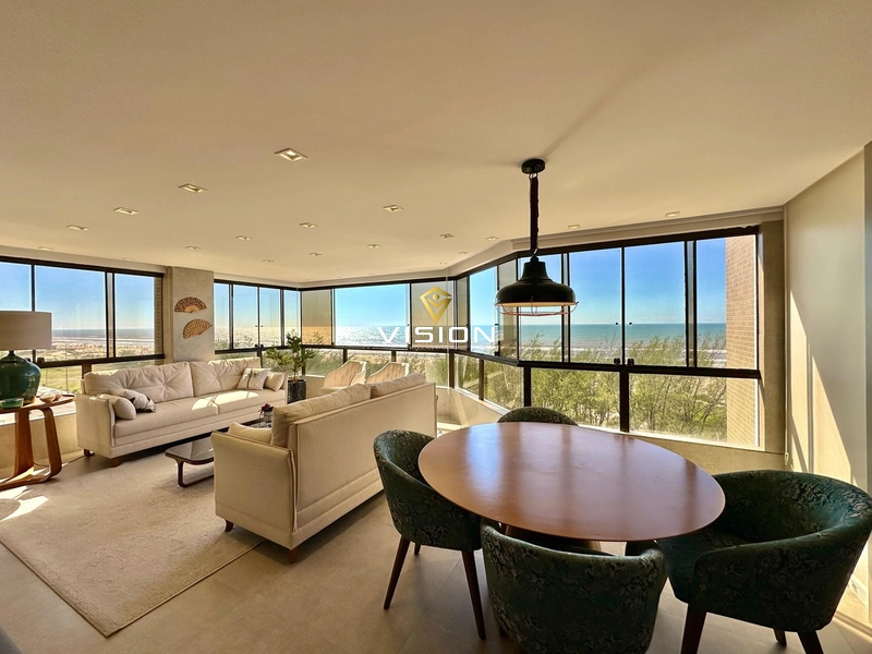 LUXUOSO APARTAMENTO FRENTE MAR – TOTALMENTE MOBILIADO E DECORADO: 5ª foto da galeria de imagens do imóvel