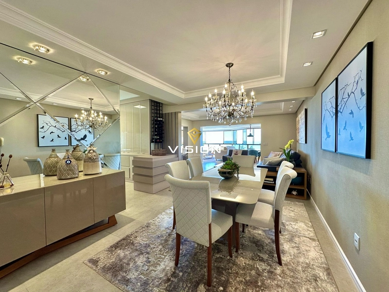 LUXUOSO APARTAMENTO FRENTE MAR – TOTALMENTE MOBILIADO E DECORADO: 12ª foto da galeria de imagens do imóvel