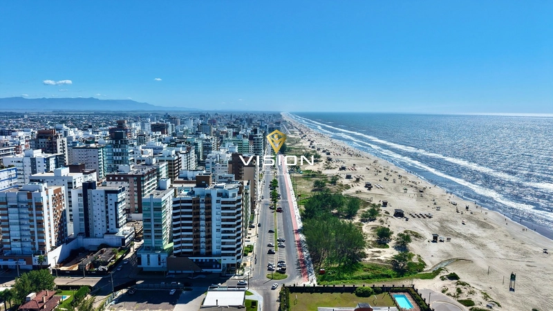 LUXUOSO APARTAMENTO FRENTE MAR – TOTALMENTE MOBILIADO E DECORADO: 29ª foto da galeria de imagens do imóvel