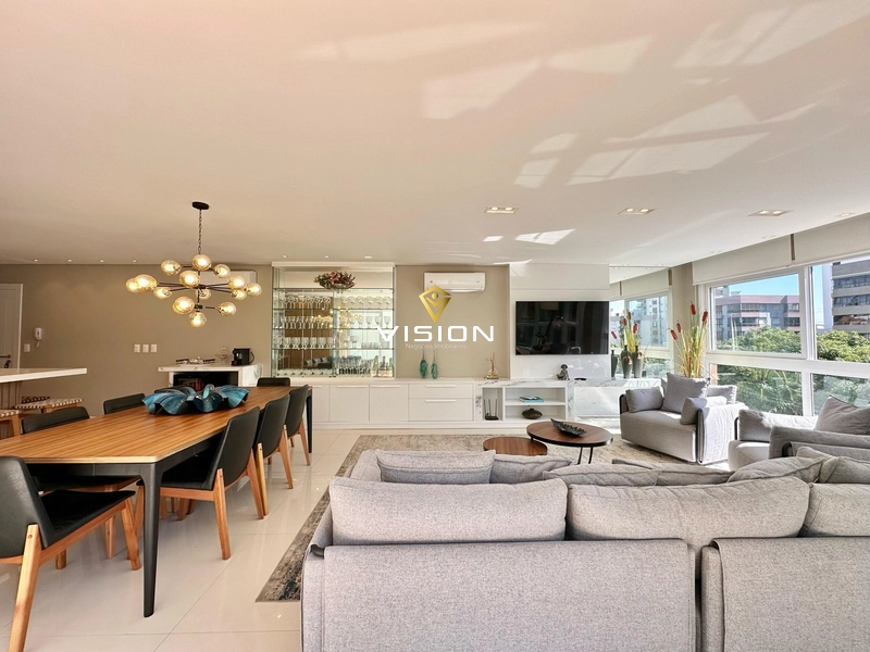 APARTAMENTO COM TERRAÇO PRÓXIMO A PRAÇA FLÁVIO BOIANOVSKI: 1ª foto da galeria de imagens do imóvel